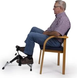 Stoelfiets - VirtuFit V2 Opvouwbare Bureaufiets - Instelbare Weerstand - Hometrainer 18 Stoelfiets - VirtuFit V2 Opvouwbare Bureaufiets - Instelbare Weerstand - Hometrainer -Fit Verkoop 1187x1200 3