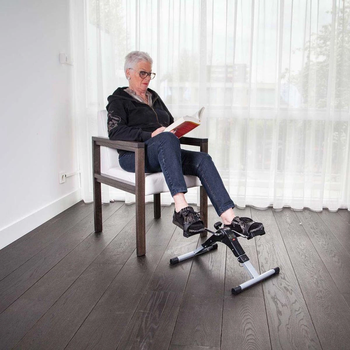 Parcura Hometrainer - Fietstrainer - Bureaufiets Met LCD-display - Volledig Instelbaar 4 Parcura Hometrainer - Fietstrainer - Bureaufiets Met LCD-display - Volledig Instelbaar - Afbeelding 2