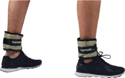 Tunturi Enkelgewichten En Polsgewichten - Gewichten - 2 X 0.5kg - Grijs 26 Tunturi Enkelgewichten En Polsgewichten - Gewichten - 2 X 0.5kg - Grijs -Fit Verkoop 1200x747