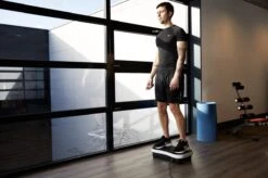 Rebblo Fitness Trilplaat - Vibratieplaat - 99 Snelheidsniveaus - Voetmassage Functie - Incl. Weerstandsbanden En Afstandsbediening.- Max. 120 Kg - 58 X 42 X 16 Cm -Fit Verkoop 1200x799 13