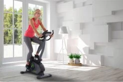 Tunturi Cardio Fit E35 Hometrainer - Ergometer - Bluetooth - Fitnessfiets Met 12 Verschillende Trainingsprogramma's - Comfort Plus Zadel 17 Tunturi Cardio Fit E35 Hometrainer - Ergometer - Bluetooth - Fitnessfiets Met 12 Verschillende Trainingsprogramma's - Comfort Plus Zadel -Fit Verkoop 1200x802 1