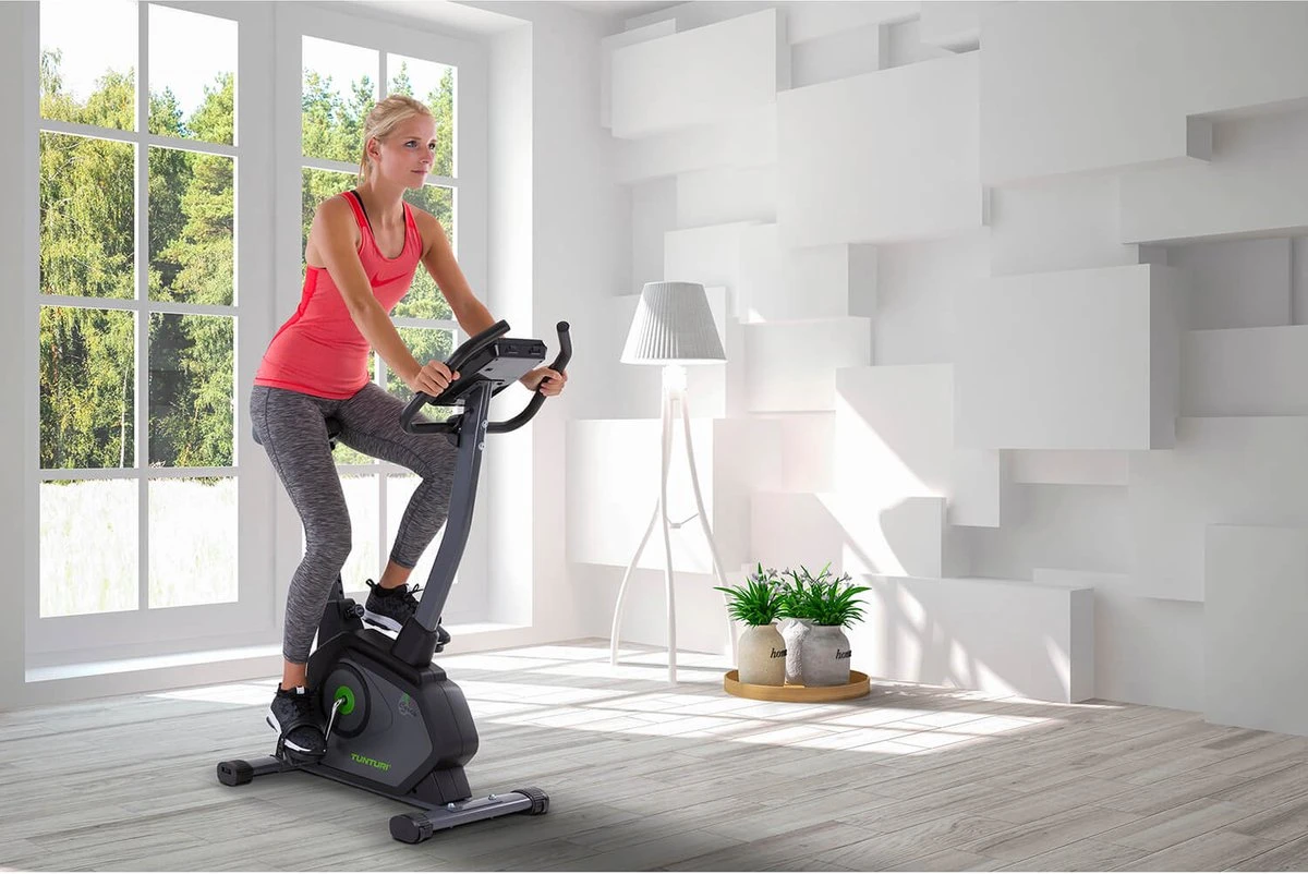 Tunturi Cardio Fit E35 Hometrainer - Ergometer - Bluetooth - Fitnessfiets Met 12 Verschillende Trainingsprogramma's - Comfort Plus Zadel 4 Tunturi Cardio Fit E35 Hometrainer - Ergometer - Bluetooth - Fitnessfiets Met 12 Verschillende Trainingsprogramma's - Comfort Plus Zadel - Afbeelding 2